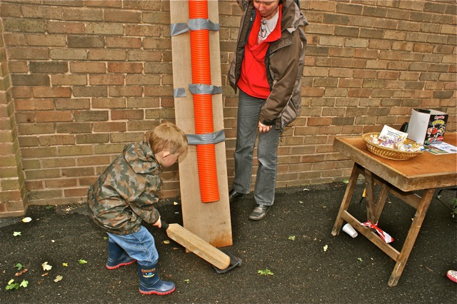 Image to show one of the games played at the Fayre